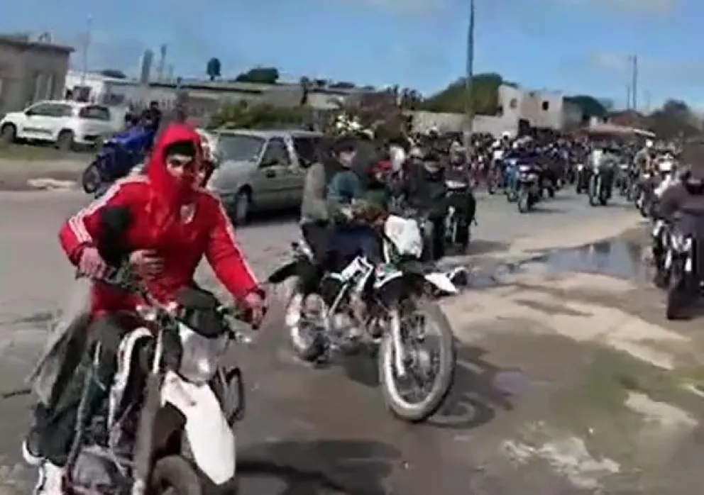 Operativo policial en el Cementerio Parque de Mar del Plata por una impactante caravana de motos