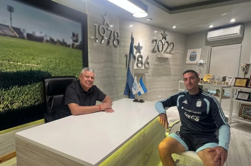 Scaloni y Tapia abrieron la negociación para definir el futuro de la Selección 🇦🇷