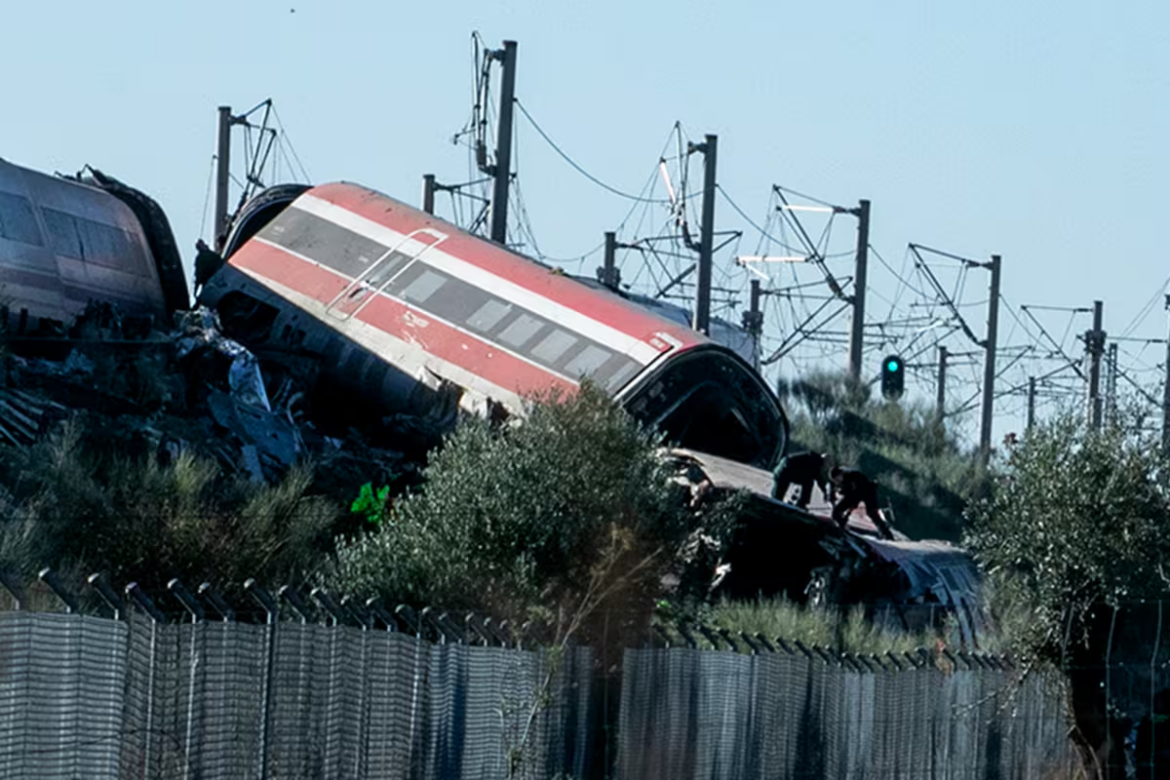 Tragedia ferroviaria en España: asciende a 46 el número de muertos tras el choque de dos trenes en Toledo