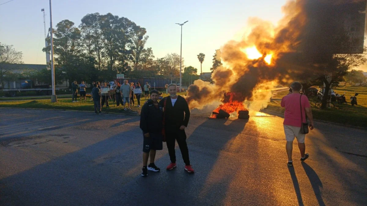 Granja Tres Arroyos: 480 trabajadores reclaman indemnizaciones y cuatro quincenas adeudadas
