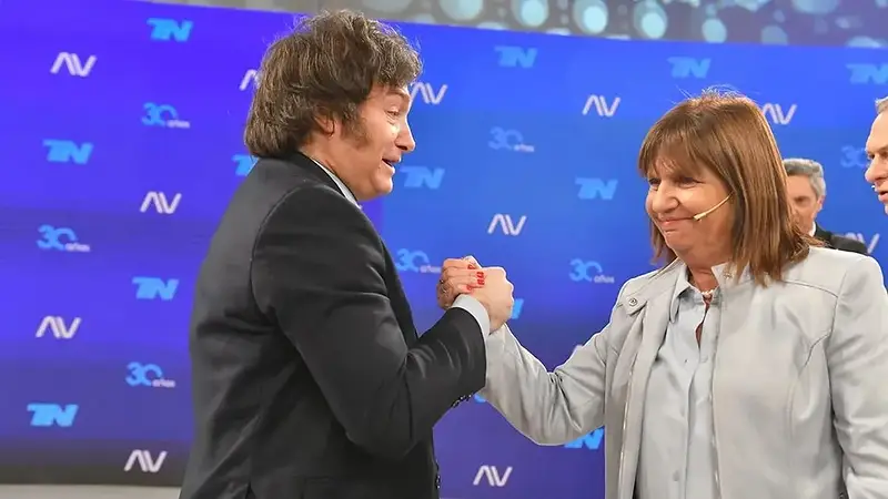 Bullrich mueve sus fichas hacia 2027: construye perfil propio y no descarta una alianza con Milei
